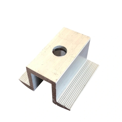 Support de fabrication de tôle métallique personnalisé en acier inoxydable pour les composants de matériel CNC OEM