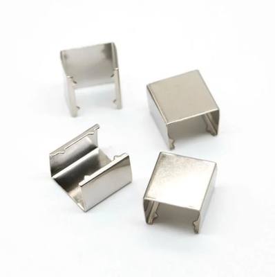 Clips de ressort en acier inoxydable en forme de Z L C personnalisés pour les composants de matériel CNC OEM