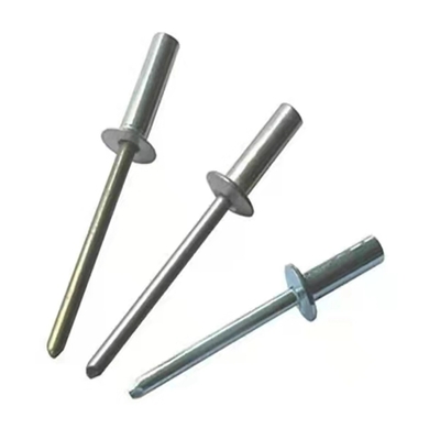 Matériau en acier inoxydable Tête rivets aveugle avec revêtement en poudre OEM pièces de matériel CNC