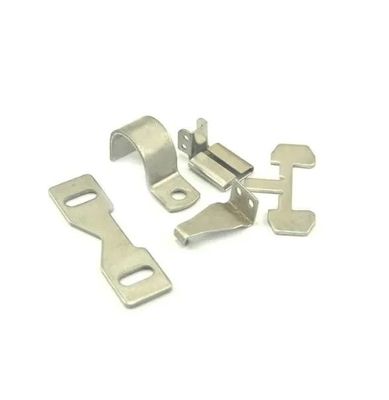 Composants métalliques en tôle électronique personnalisés en acier inoxydable pour l'estampage sous pression combiné