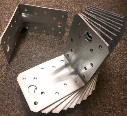 Hardware de support à angle de charge élevé de 90 degrés pour les accessoires OEM CNC en acier inoxydable